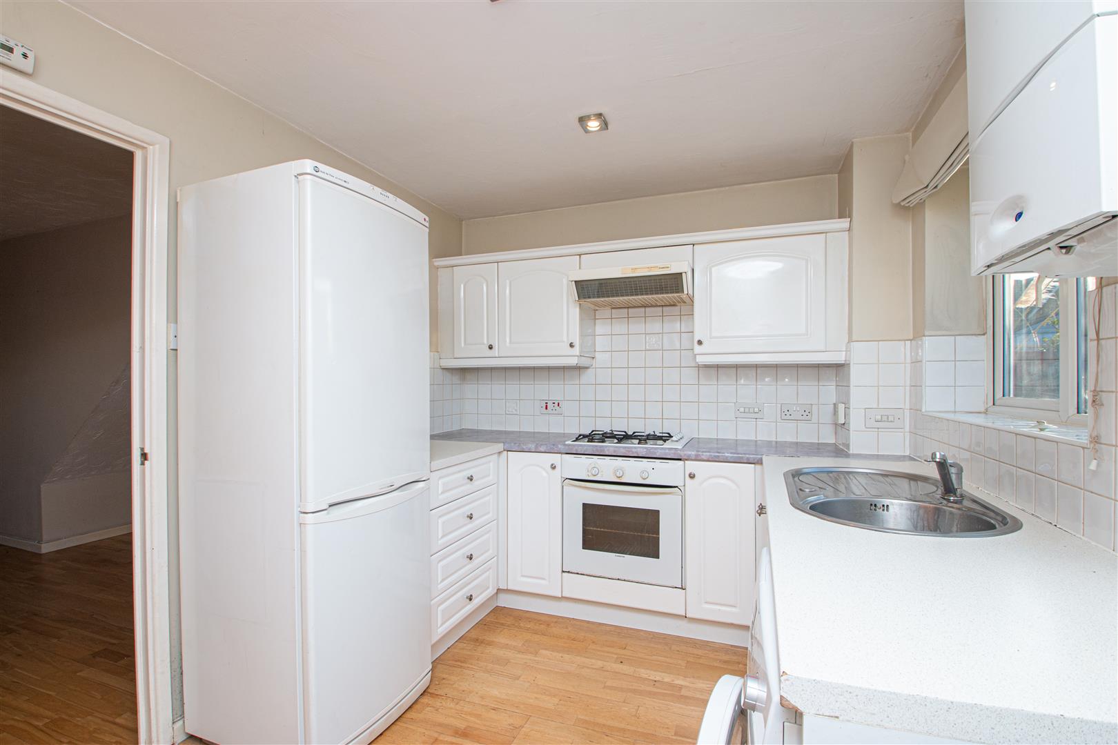 2 bed property in Sorrell Drive, Milton Keynes